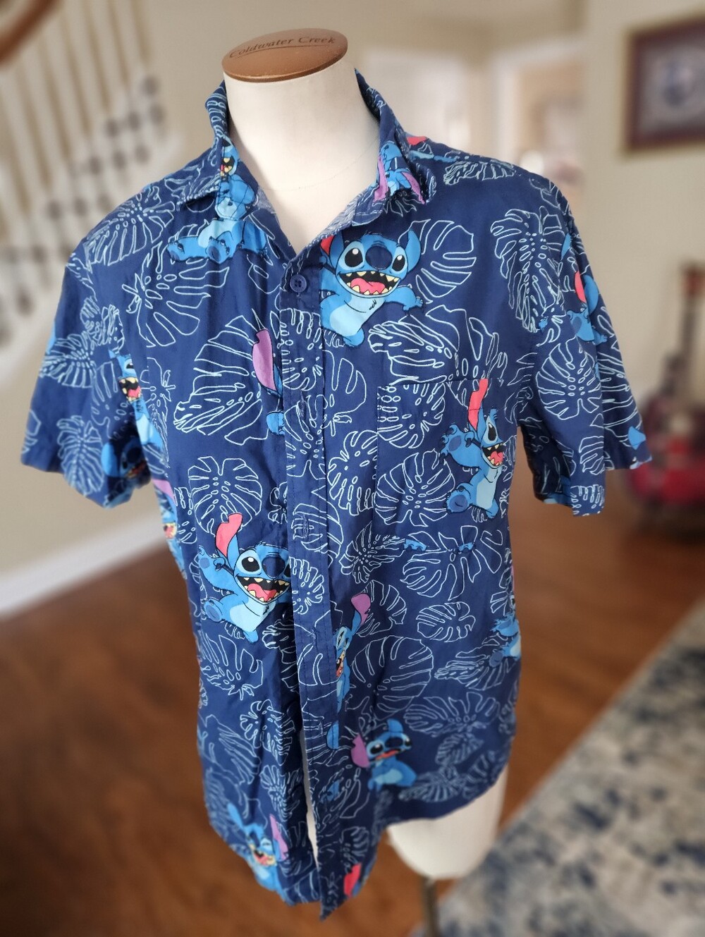 Disney Stitch Button Up Shirt Small